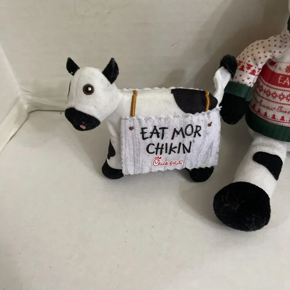 Lot Of 3 Chickfilla Eat More Chicken Cow Plush Advertising Stuffed Animals